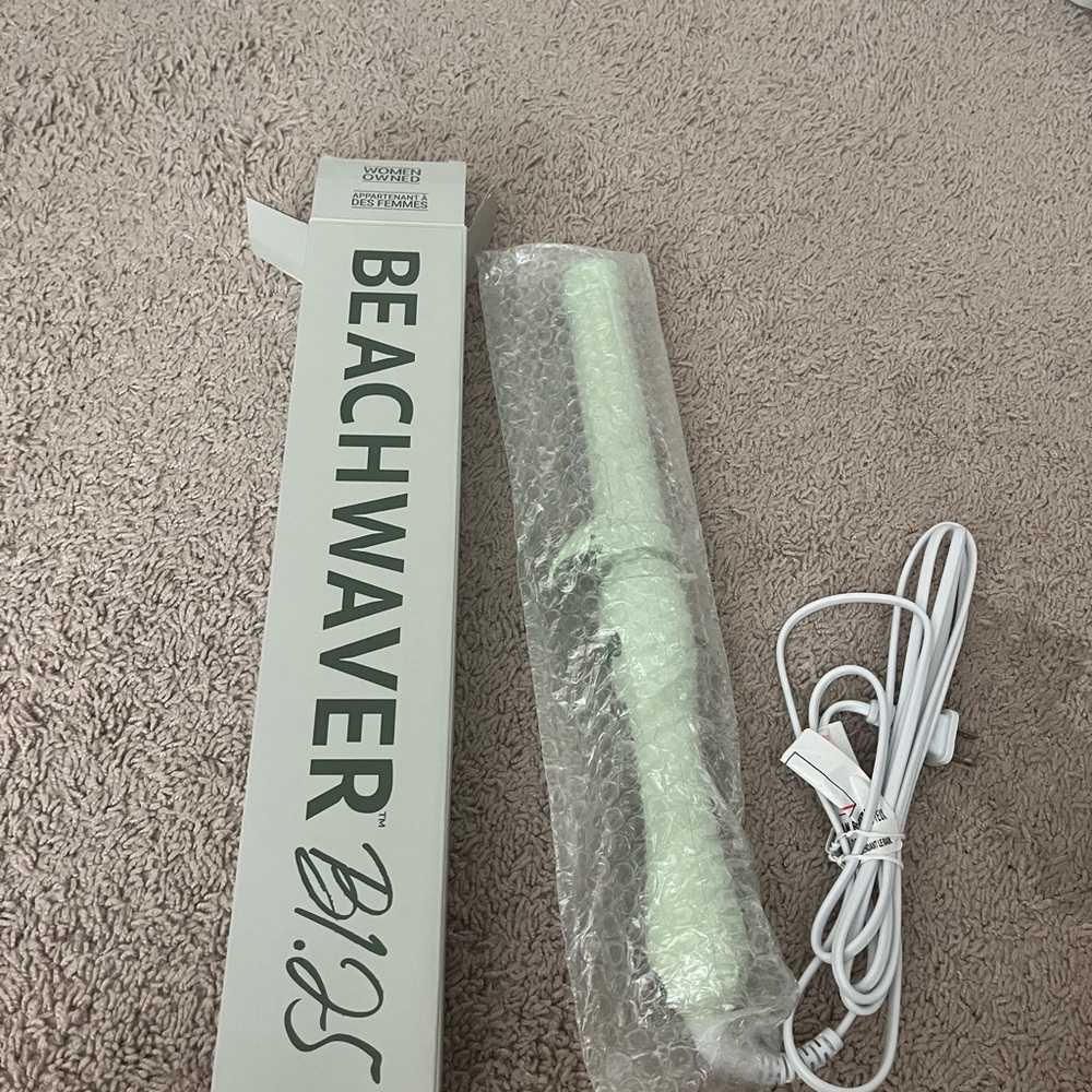 Beachwaver Curling Iron